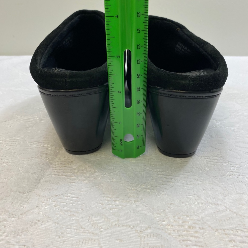 Clarks Bendables. Clogs. Size 6.5 M. Black color. - Picture 5 of 9